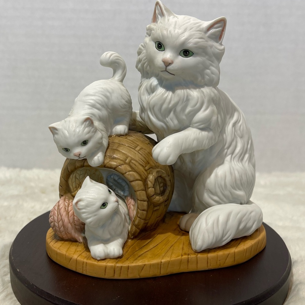 Vintage Home Interiors “Feline Fun” #14522-98
